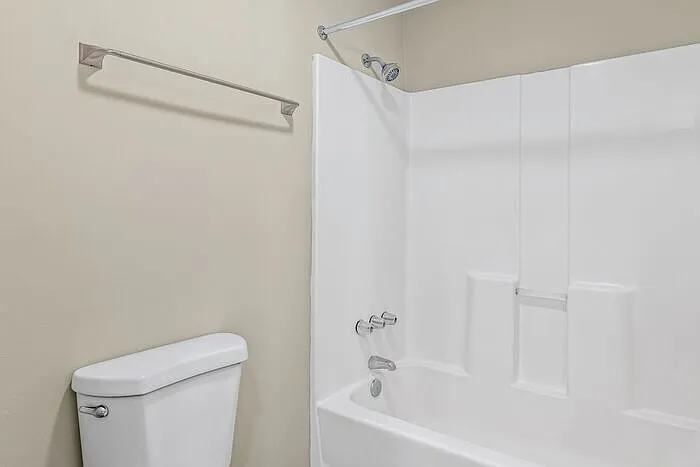 2015 Rath St — Photo 10