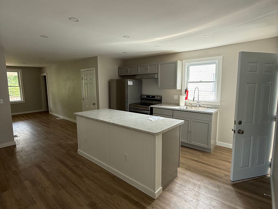 1st image of 50 Main St #2