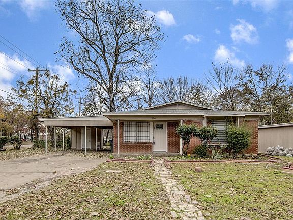 2nd image of 106 Palm Oak Dr