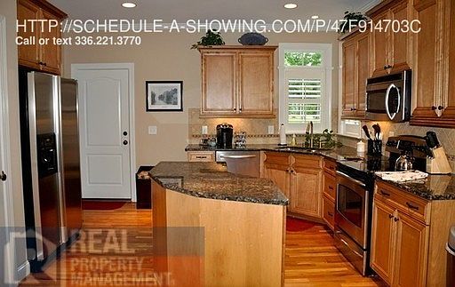 3rd image of 4204 Citron Dr