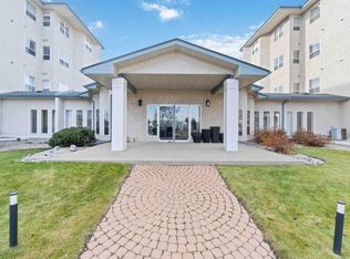 9535 176th St NW #119, Edmonton, AB T5T6C8