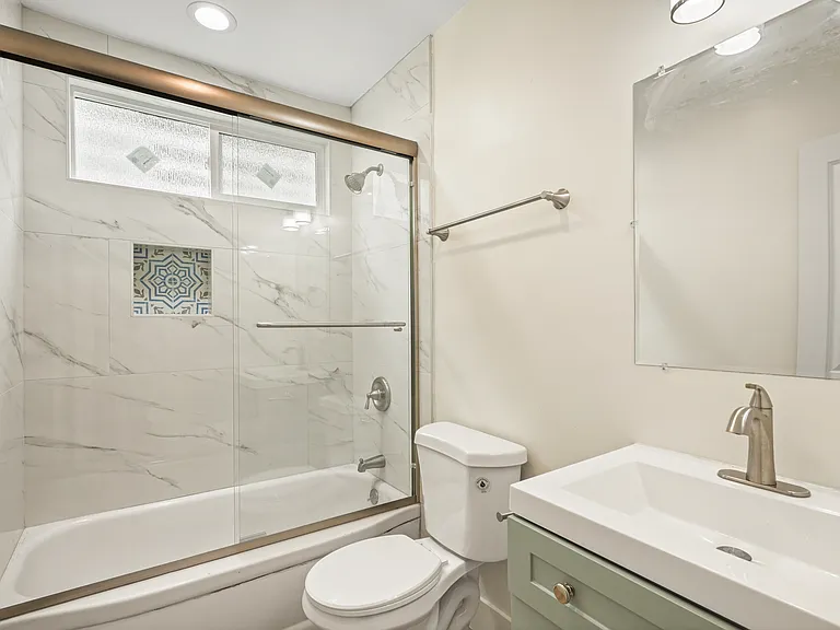 11461 Albers St #11 — Photo 10