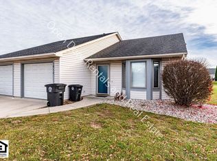 1510 Fieldstone Dr, Fort Wayne, IN 46815