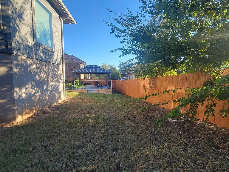 340 Cross Timbers Dr — Photo 30