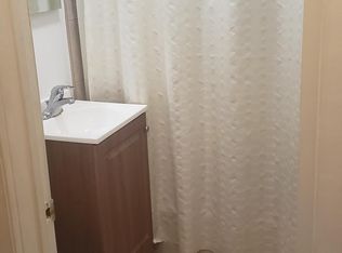 12 Fournier Cres, Elmwood Park, NJ 07407