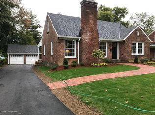 4026 Elmwood Ave, Saint Matthews, KY 40207