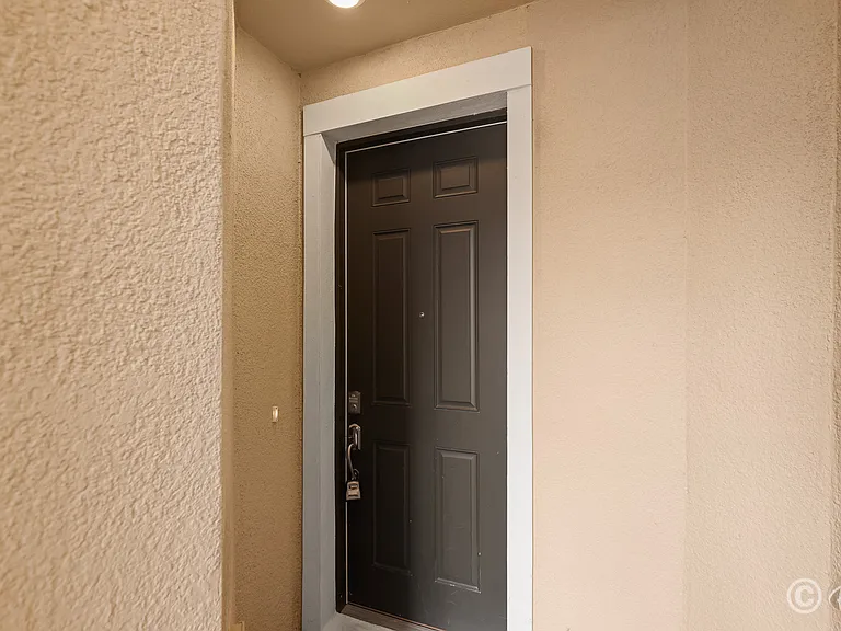 5736 Skytop Dr — Photo 4