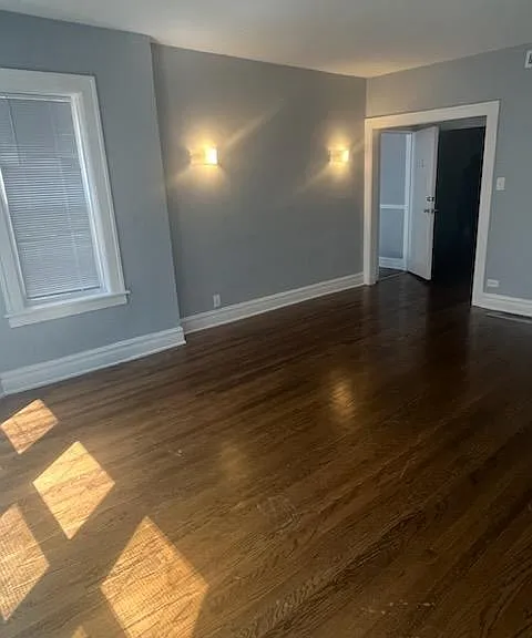 7747 S Phillips Ave #1 — Photo 5