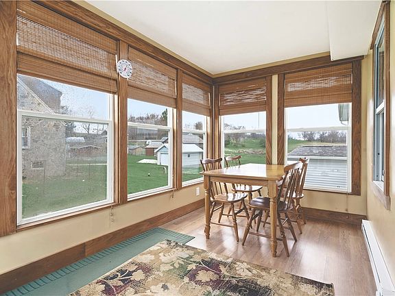 3rd image of 5077 Purchase Line Rd