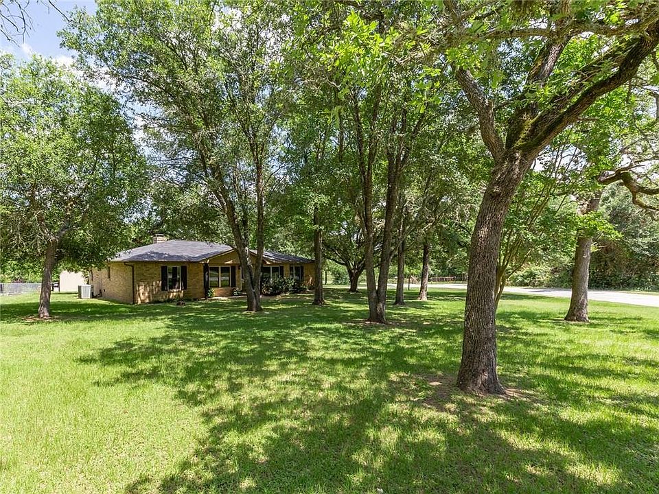 1020 Shady Cir, Lexington, TX 78947 Zillow
