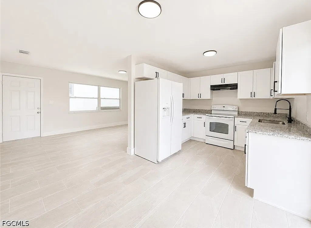 2 bed, 1.0 bath, 854 sqft, $1,190 — Photo 1