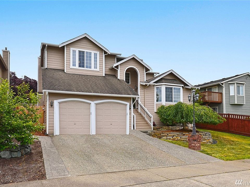 1st image of 1221 85th Dr NE