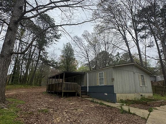 2nd image of 176 Dolphin Dr SE