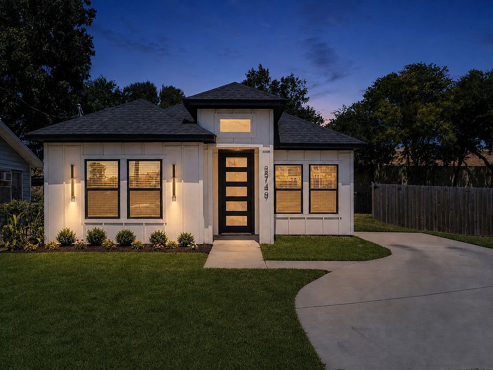 1st image of 2749 Bethurum Ave