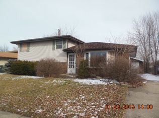 20025 Crescent Ave, Lynwood, IL