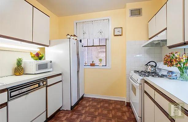 Sold by Halstead Real Estate | media 30