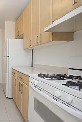 Rented by LL Real Estate Services