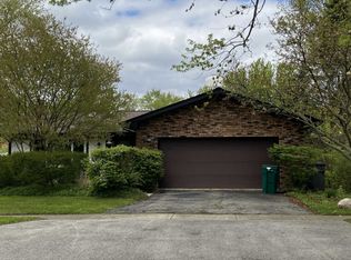 424 Freehauf St, Lemont, IL 60439