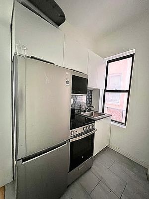 1st image of 21 W 106th St APT 2B