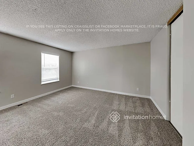 2557 S Memphis Way — Photo 6
