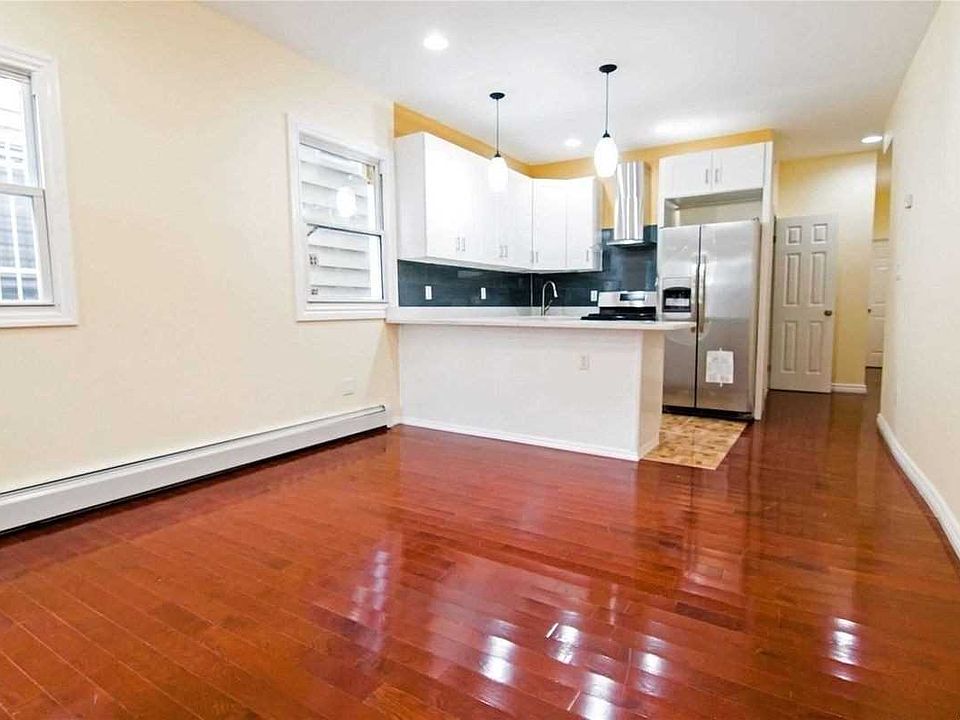 1st image of 104-45 88th Ave