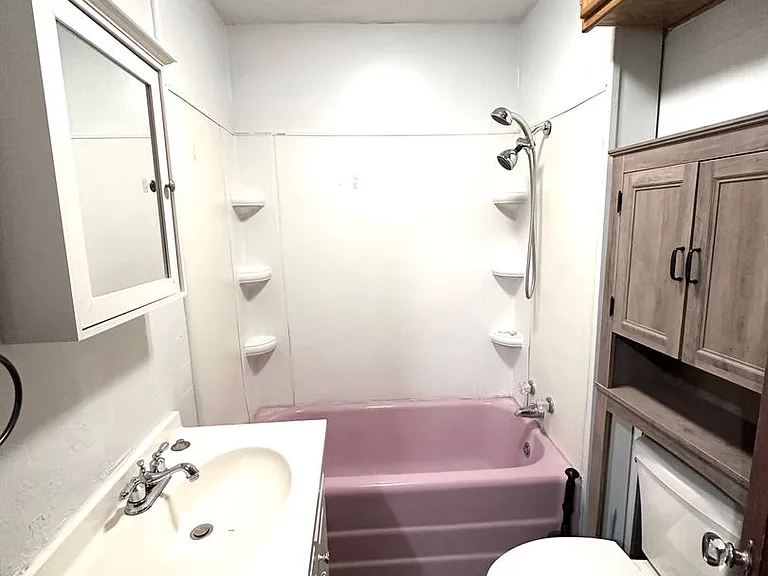 2348 N Campbell Ave — Photo 13