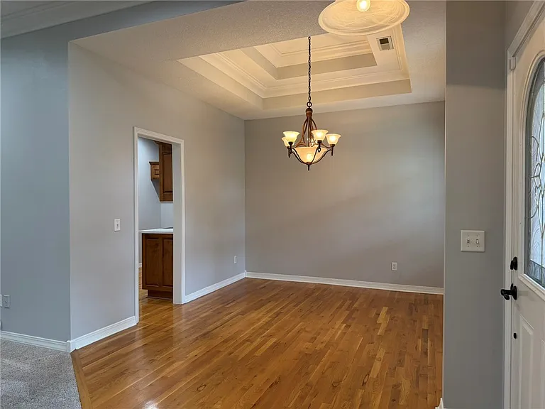 1 Elder Ln — Photo 4