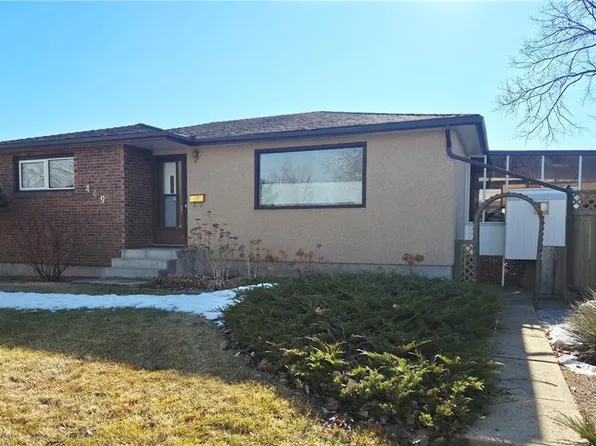 449 Martin STREET, Burstall, SK S0N 0H0