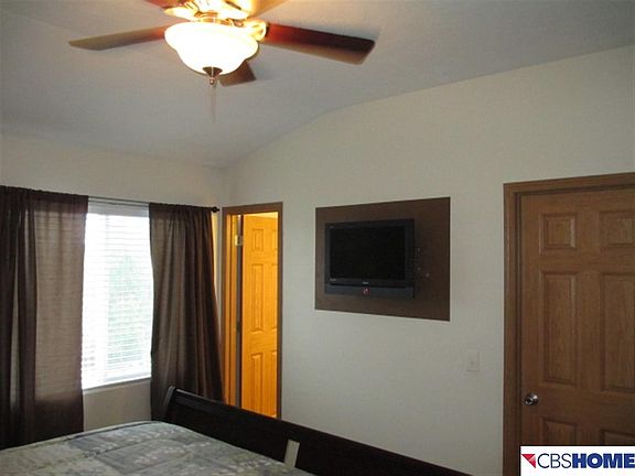 4th image of 4117 N 172nd Ave