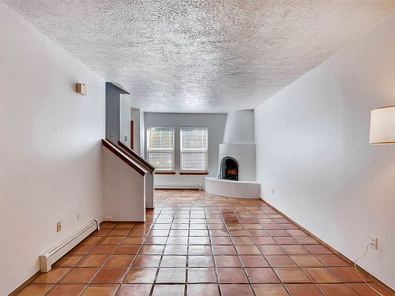 4th image of 1522 Avenida De Las America