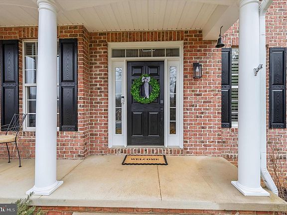 2nd image of 1613 Rushing Stream Ct