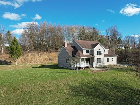 2nd image of 1786 Preston Hill Rd