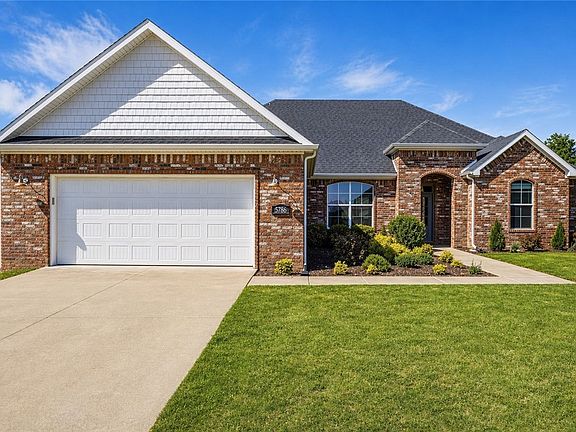 3rd image of 5786 W Cane Hill Dr