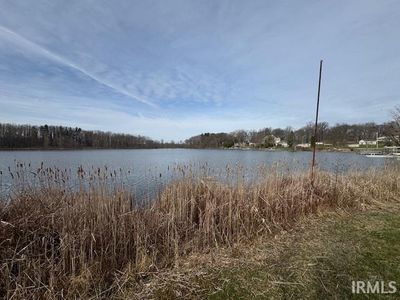 2150 E 525 S, Wolcottville, IN, 46795