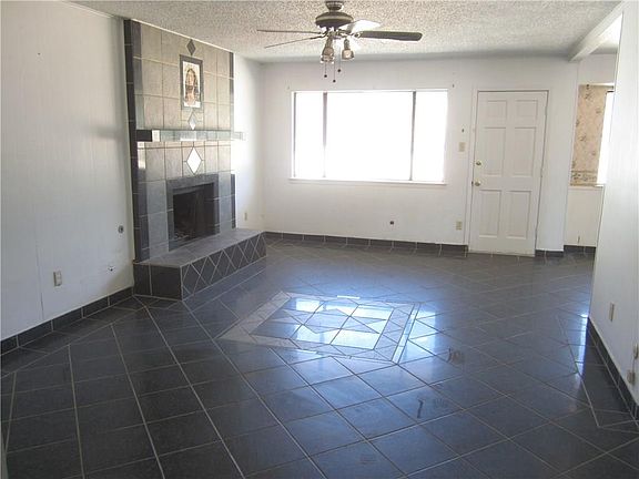 4th image of 2309 Sea Palm Dr