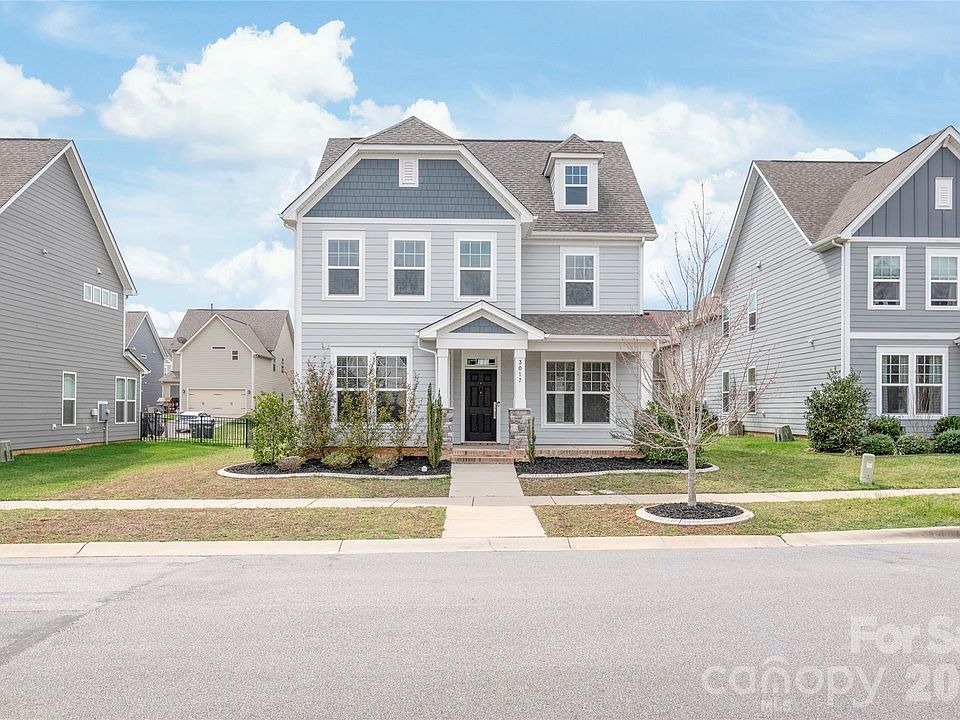 1st image of 3017 Woodlands Creek Dr
