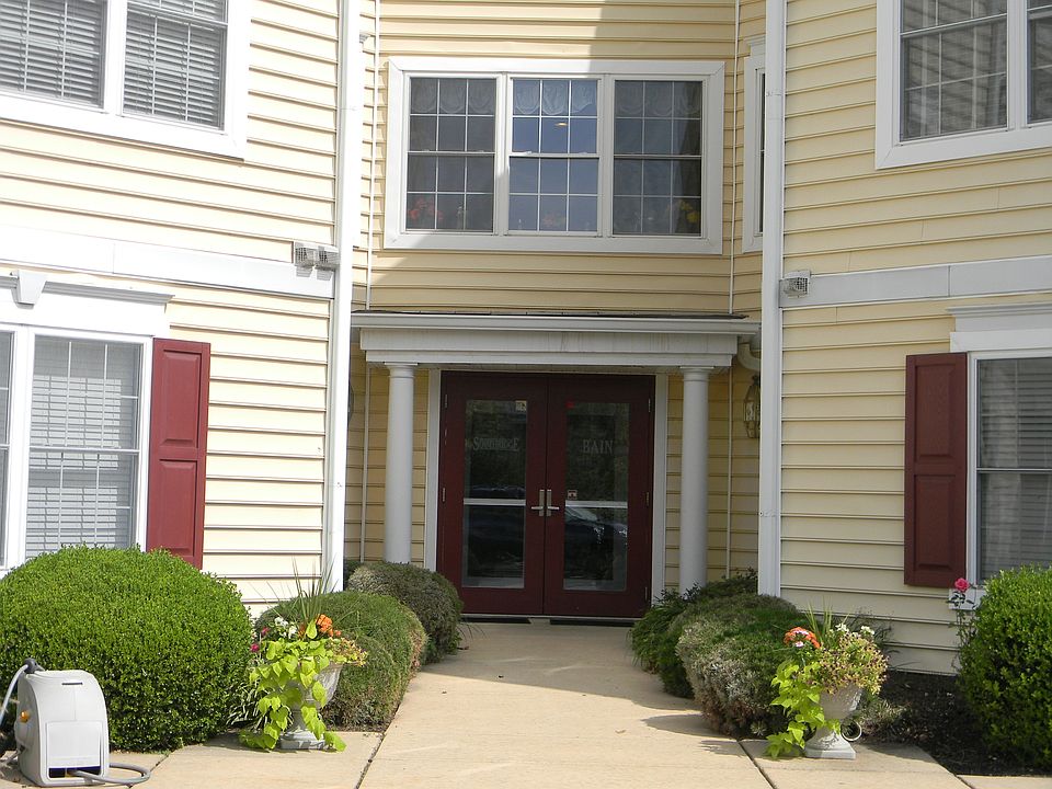 Entrance to Bain Building