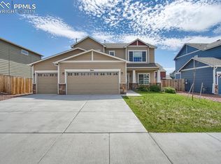 3661 Desert Willow Ln, Colorado Springs, CO 80925