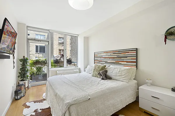 Sold by Citi Habitats | media 23