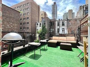 128 W 71st St #3B, New York, NY 10023