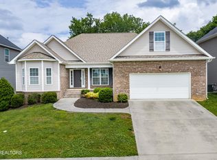 2642 Sweeping Rain Ln, Knoxville, TN 37931