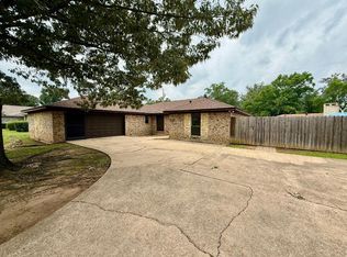 103 Northcastle St, Longview, TX 75604