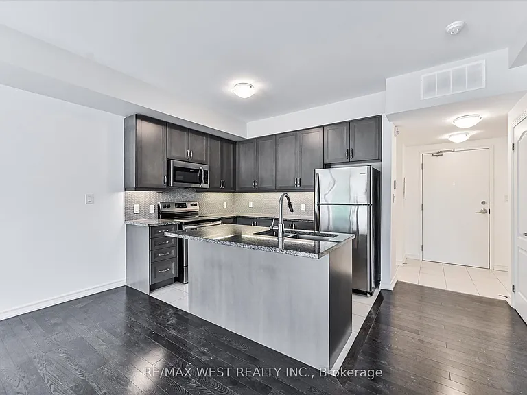 3865 Major Mackenzie Dr W #219 — Photo 10