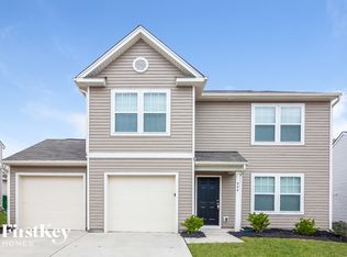 844 Newfound Hollow Dr, Charlotte, NC 28214