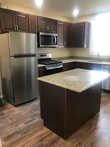 430 Pearl St #2 Photo 1