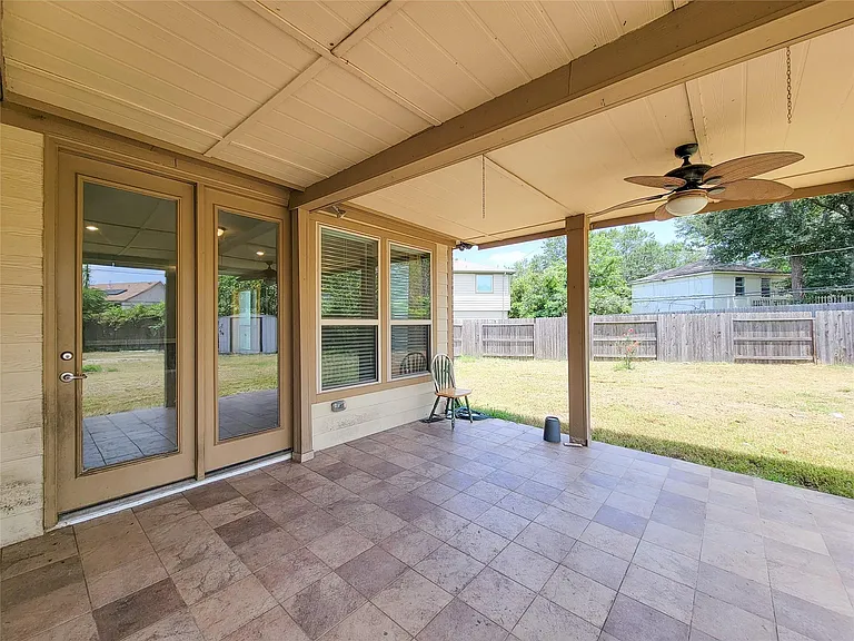 14202 Persimmon Woods Dr — Photo 32