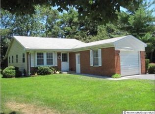 5 Webster Ct, Whiting, NJ 08759