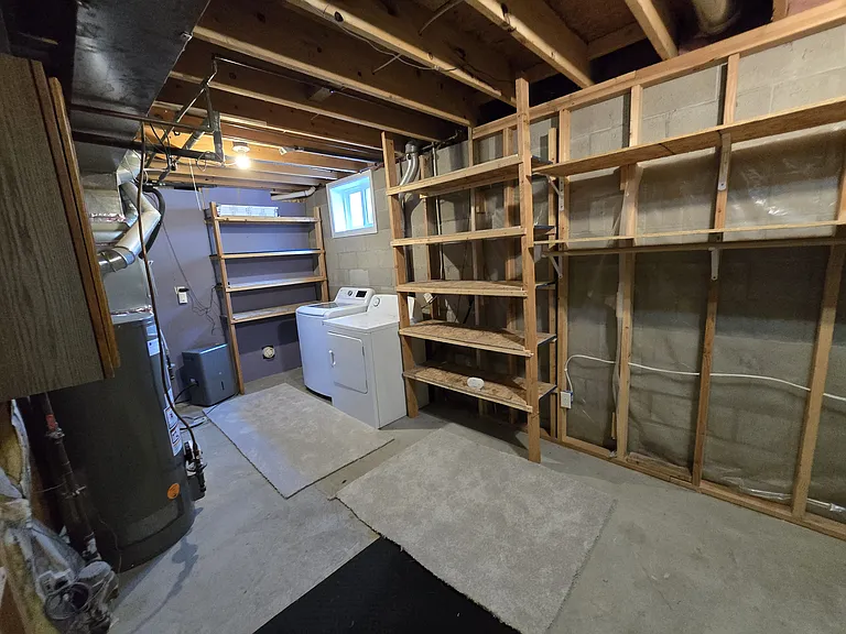 2501 N Main St — Photo 7