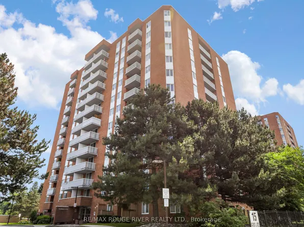 15 Sewells Rd #1005, Toronto, ON M1B 3V7