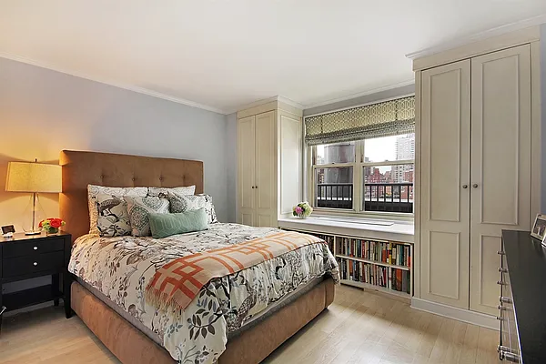 Sold by Corcoran | media 37